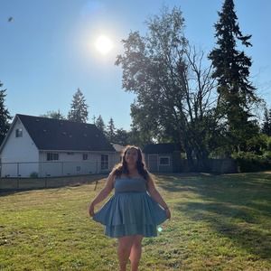 Meet your Posher, Katelynn